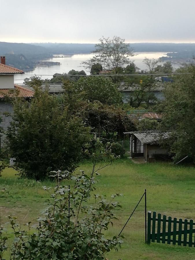 Casale Cadeloro Villa Nebbiuno Eksteriør billede