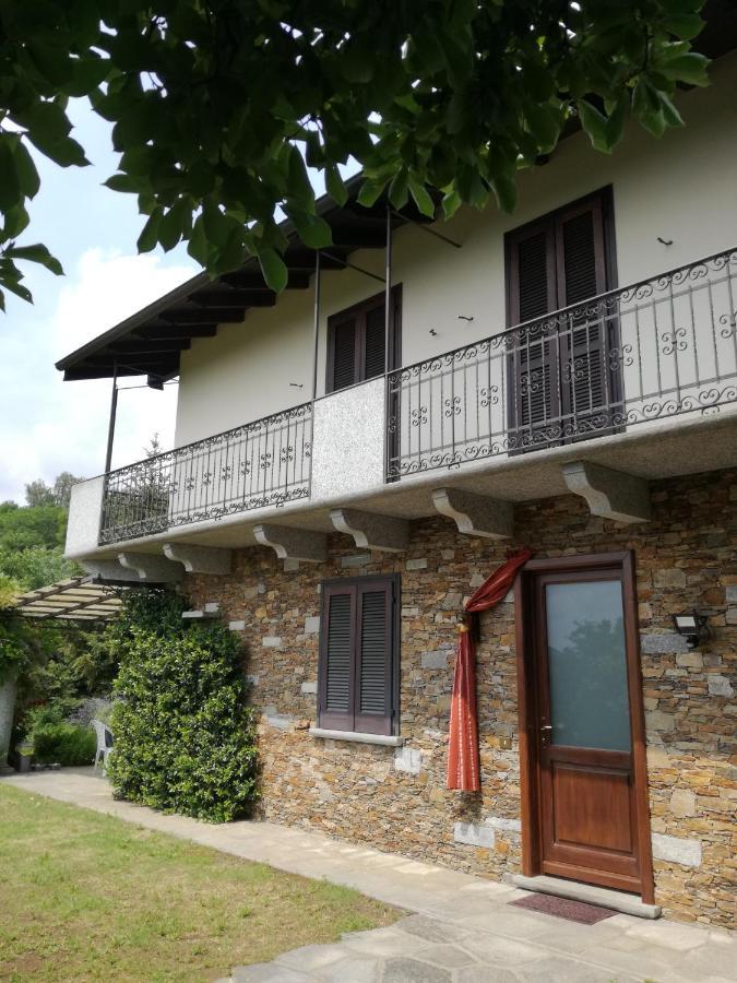 Casale Cadeloro Villa Nebbiuno Eksteriør billede